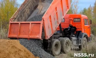 Доставка песка, привоз пескогрунта.