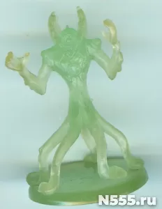 Зеленая фигурка Лоза ben10
