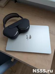 Apple MacBook Air 13 + Apple AirPods Max