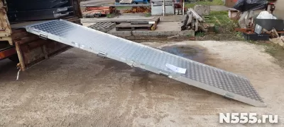 Погрузочный мост для грузовых авто