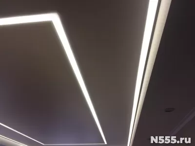 Натяжные потолки, подсветка, умный дом, реечная отделка.