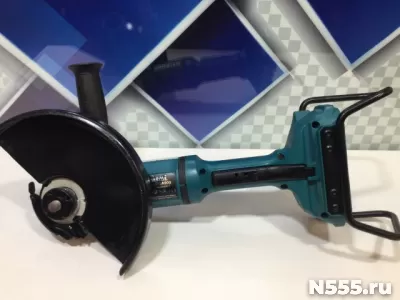 ШЛИФМАШИНА УГЛОВАЯ MAKITA DGA 900